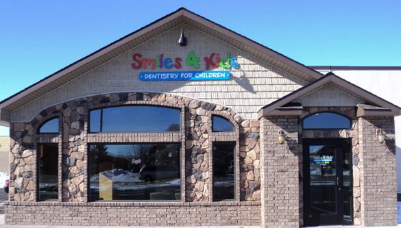 Smile 4 Kids front of office